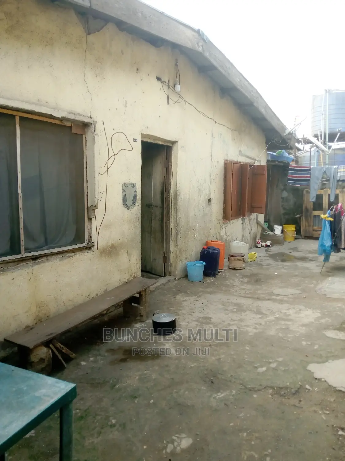 10bdrm Bungalow in Ketu-Alapere for sale in Ketu-Alapere
