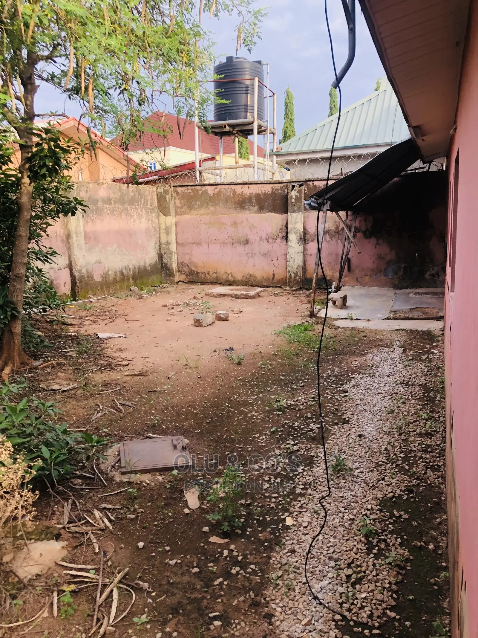 3bdrm Bungalow in Aco Amac Estate, Lugbe District for sale in Lugbe District