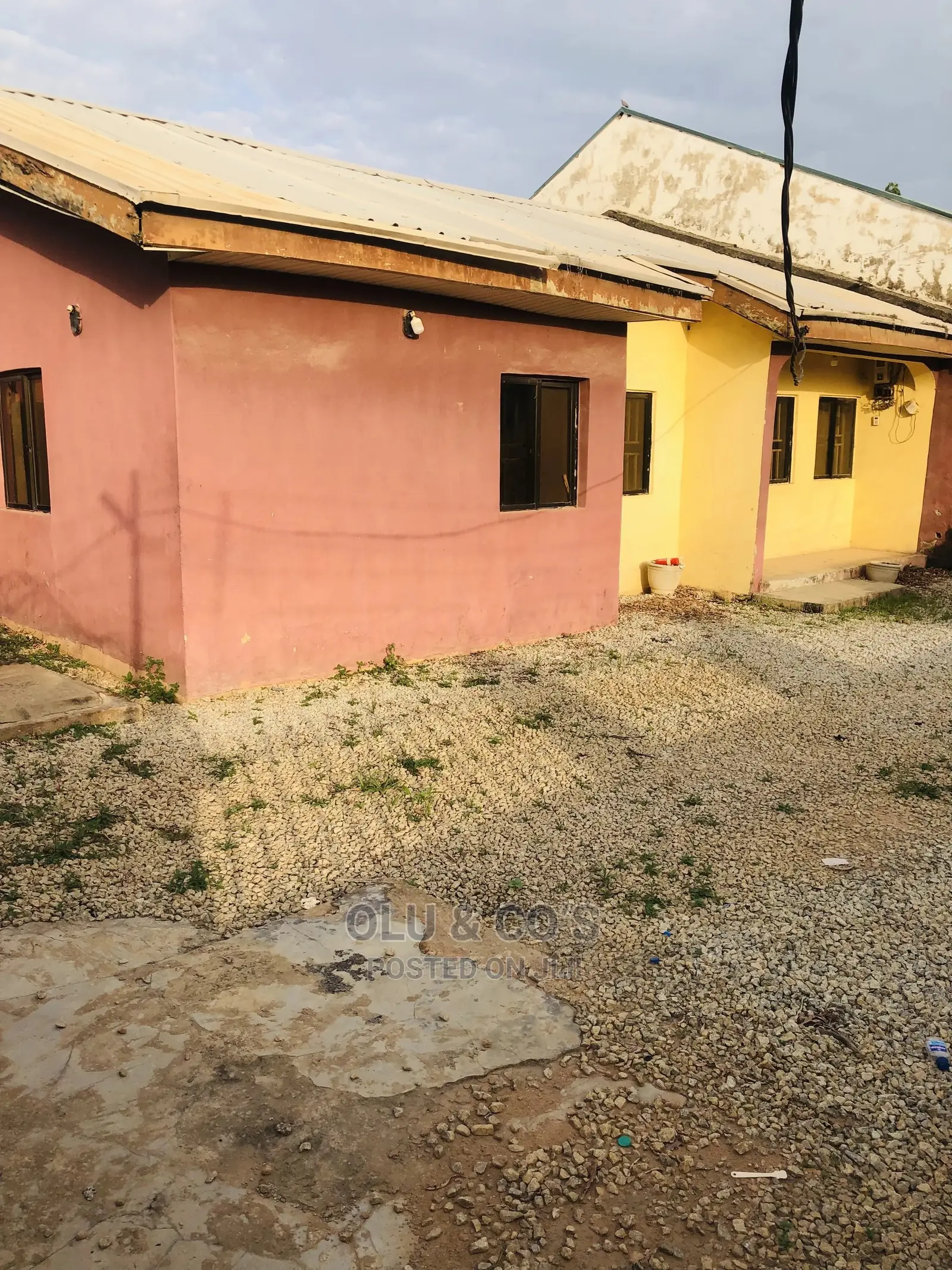 3bdrm Bungalow in Aco Amac Estate, Lugbe District for sale in Lugbe District