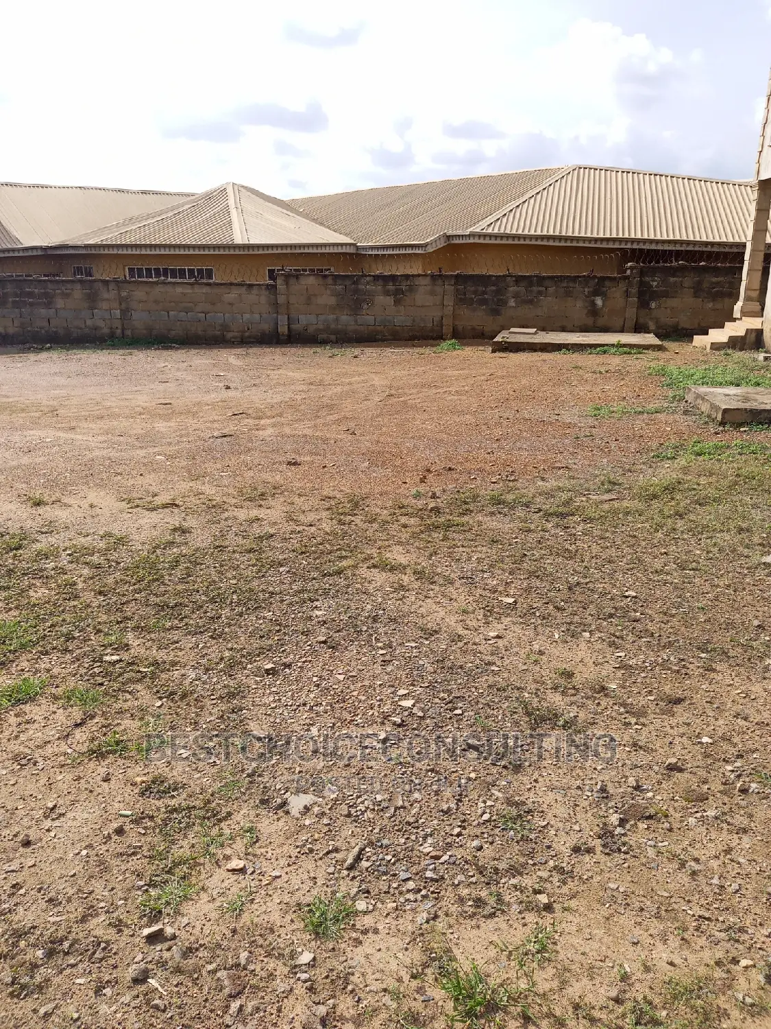 700sqm Full Land at Oluloyo Adeoyo Gra in Ibadan
