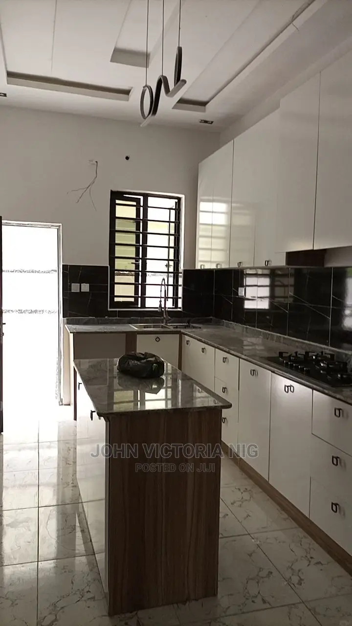 Furnished 4bdrm Duplex in Ajah Lekki for sale in Lekki