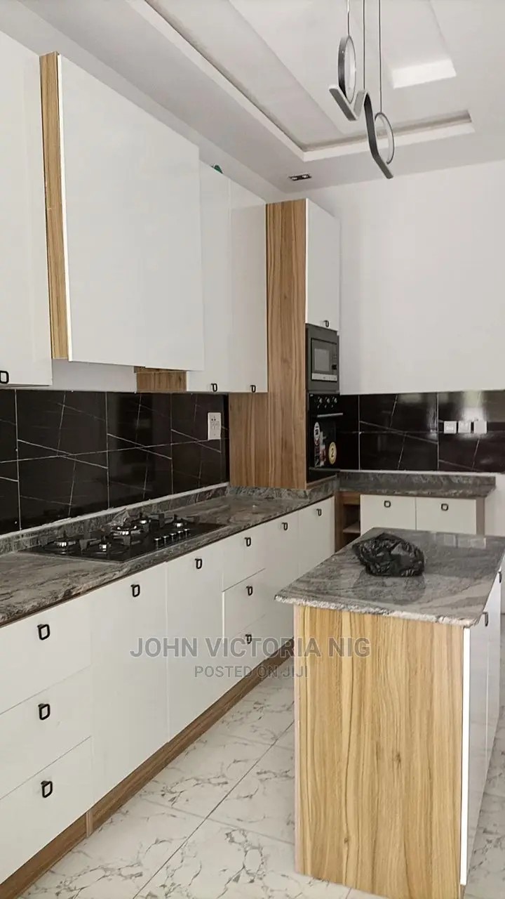 Furnished 4bdrm Duplex in Ajah Lekki for sale in Lekki