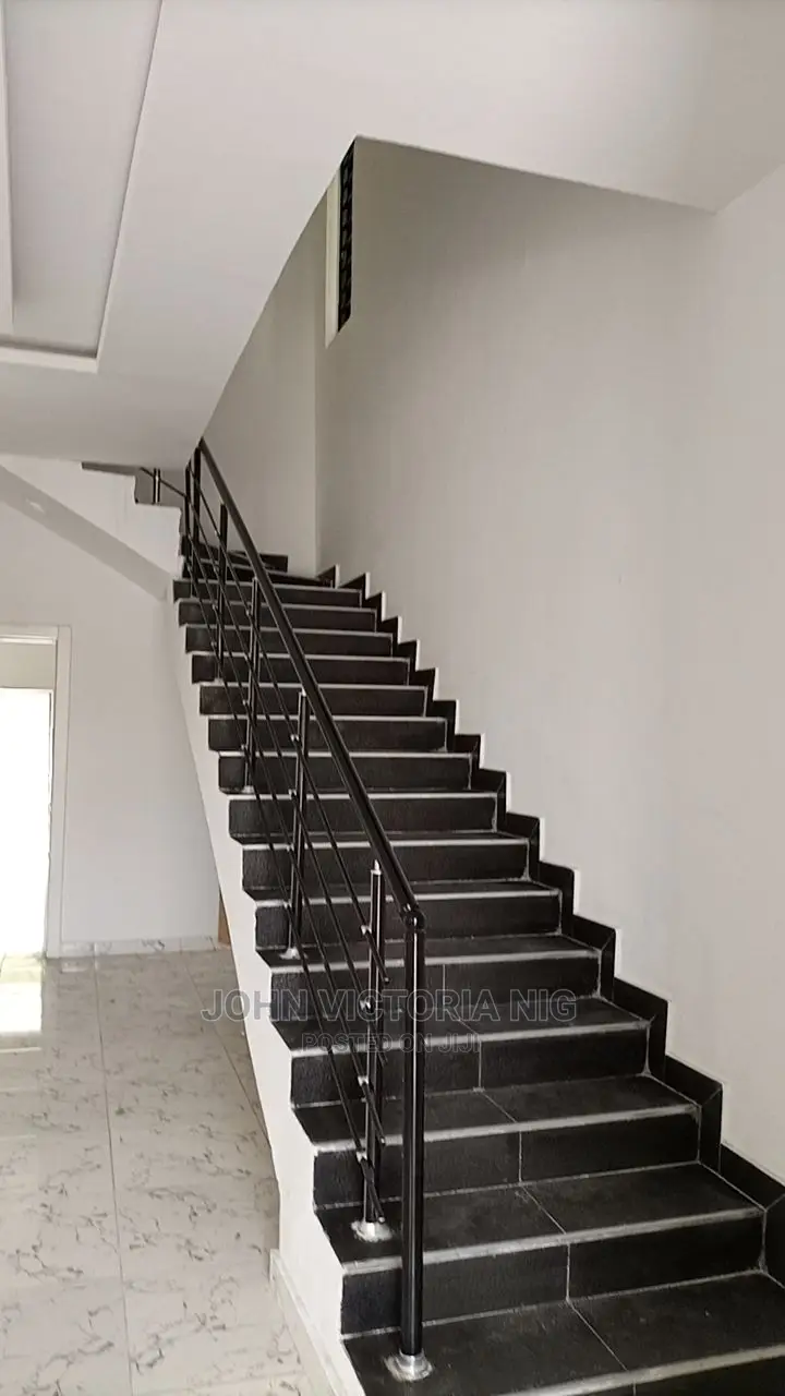 Furnished 4bdrm Duplex in Ajah Lekki for sale in Lekki