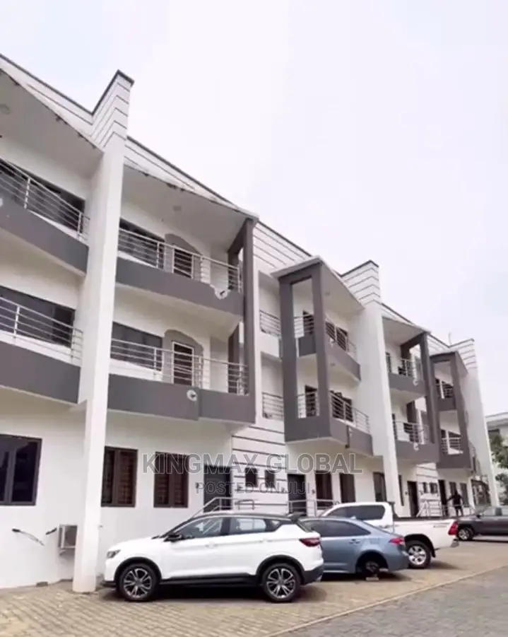 4bdrm Townhouse/Terrace in Zone 4 / Wuse for Sale in Zone 4 / Wuse