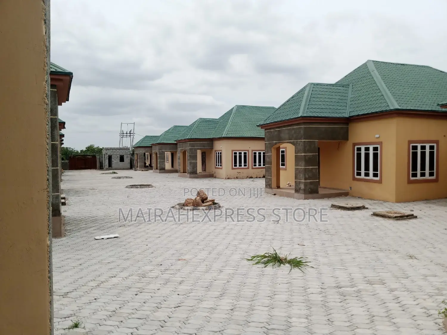 2bdrm Apartment in Green Roof Estate, Gwagwalada for rent in Gwagwalada