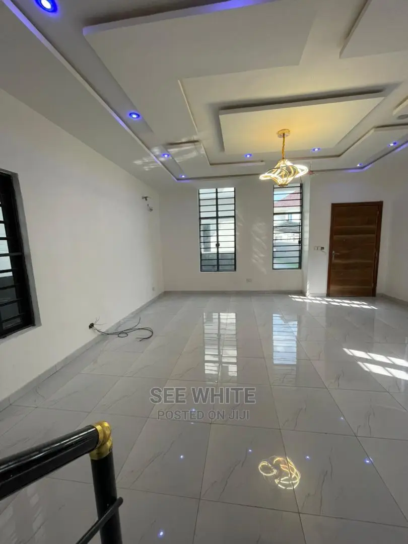 Furnished 3bdrm Bungalow in Satellite Town, Amuwo-Odofin for sale in Amuwo-Odofin