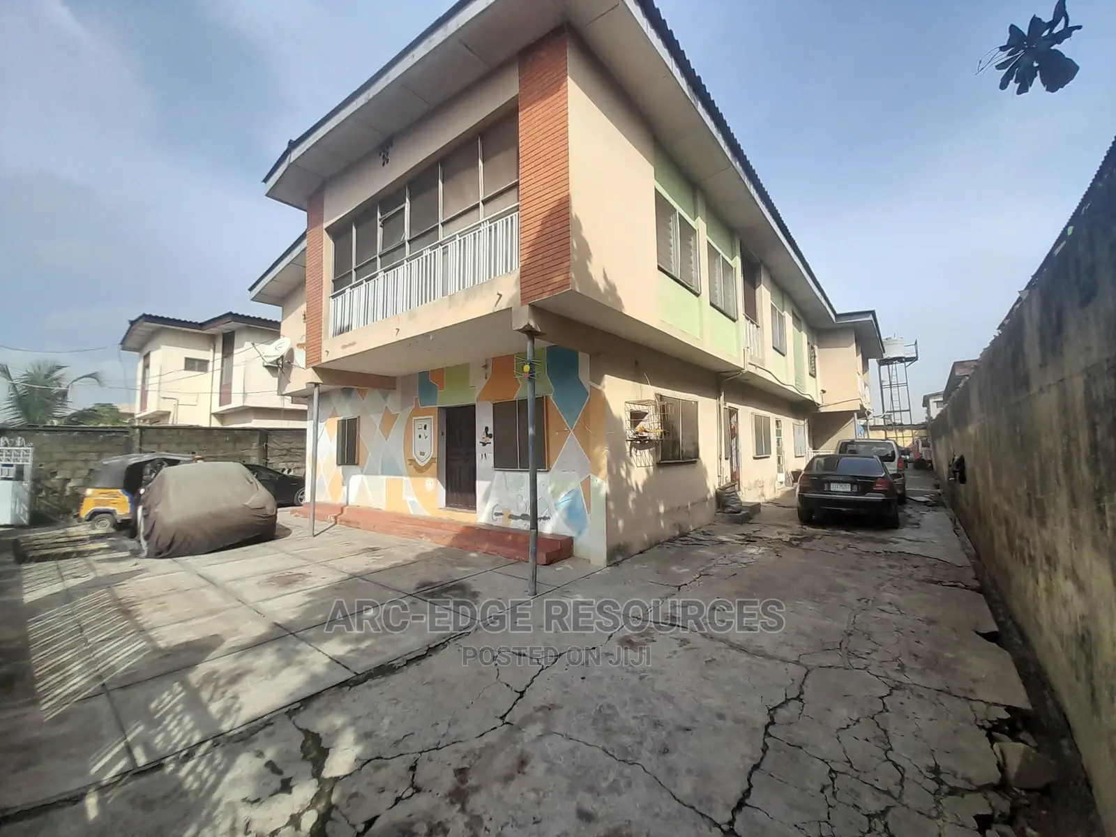 3bdrm Block of Flats in Ago Palace for sale in Ago Palace