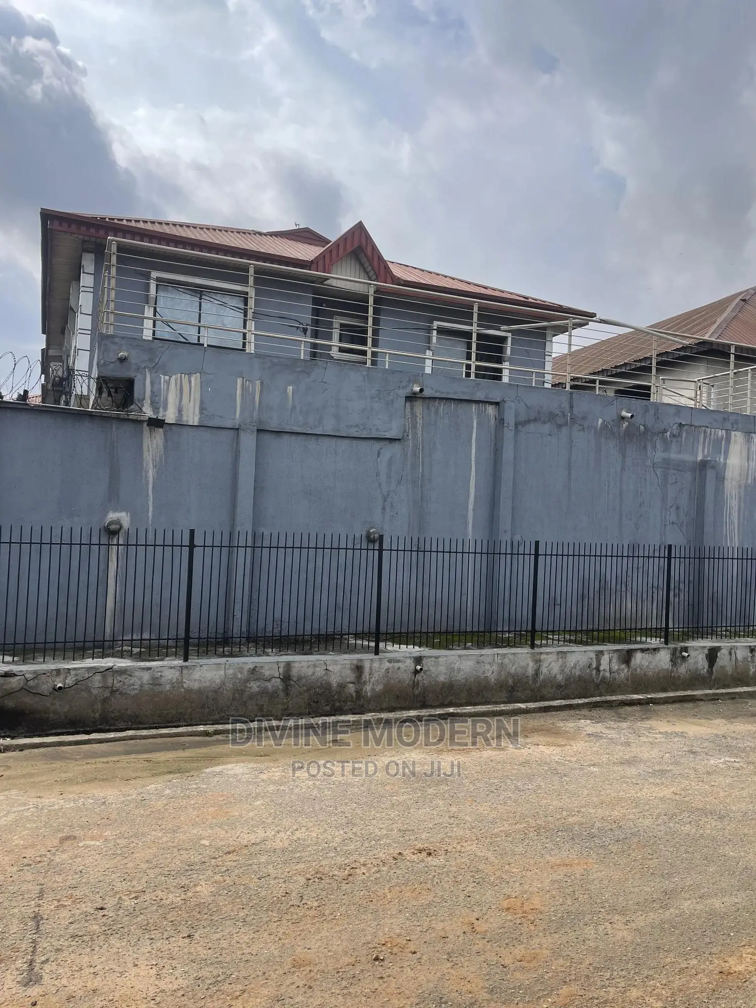 3bdrm Block of Flats in Moke Oyeladun, Abule Egba for sale in Abule Egba
