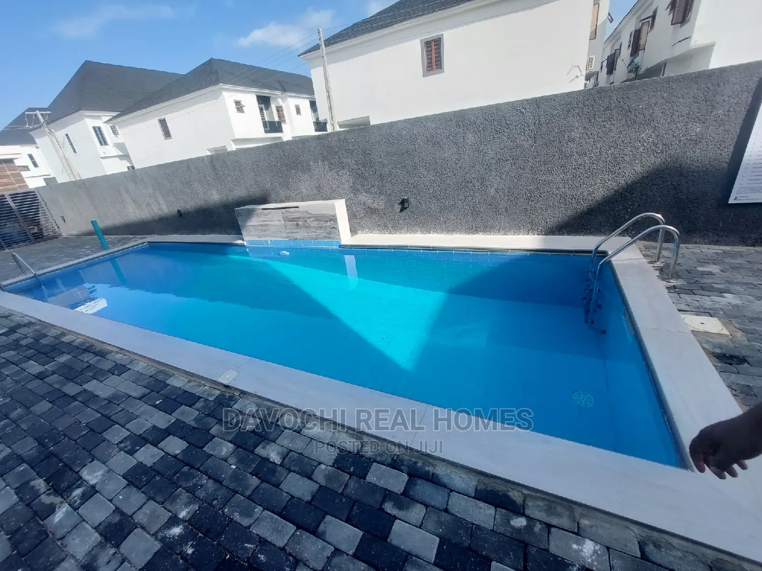 4bdrm Duplex in Chevron Second Toll, Lekki for rent in Lekki