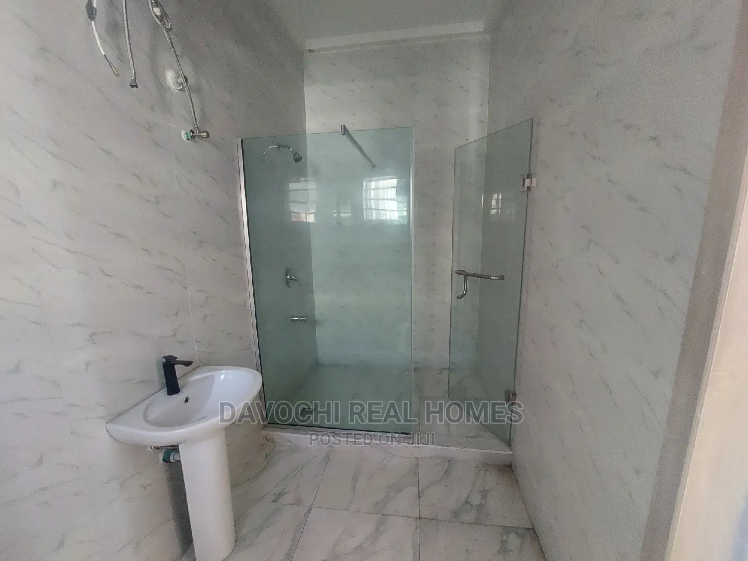 4bdrm Duplex in Chevron Second Toll, Lekki for rent in Lekki