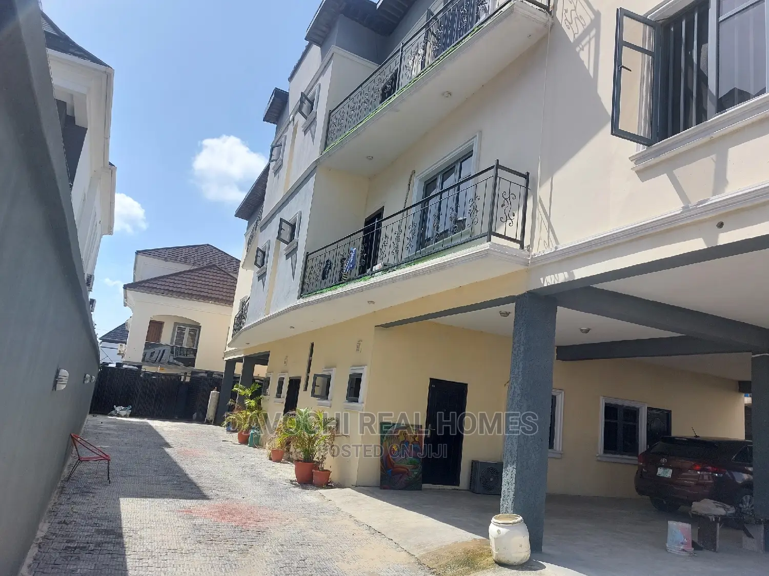 3bdrm Apartment in Chevron Drive, Lekki for rent in Lekki