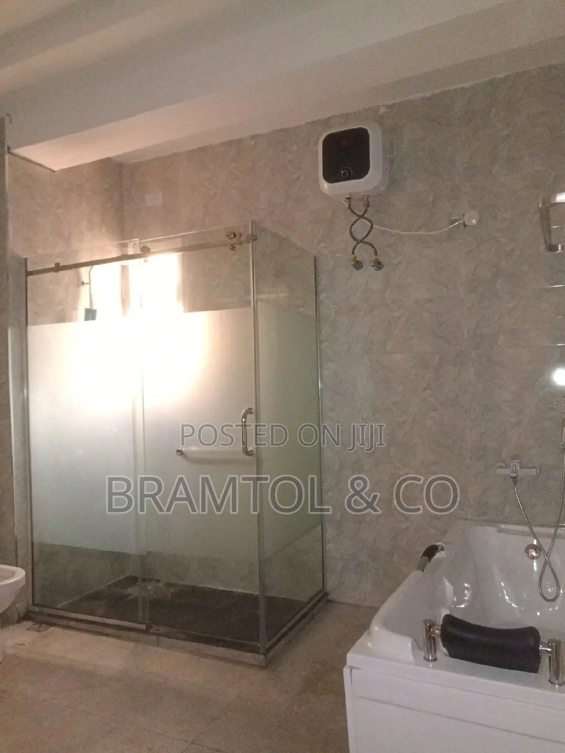 3bdrm Townhouse / Terrace in Idu Industrial for rent in Idu Industrial