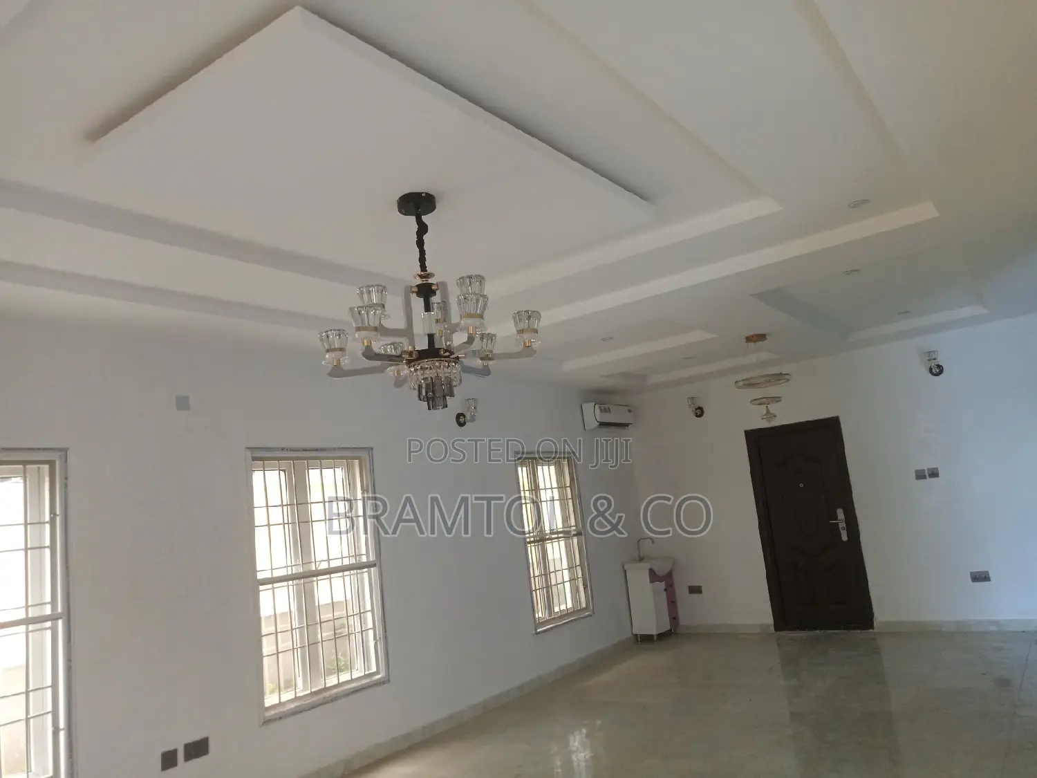 4bdrm Duplex in Idu Industrial for rent in Idu Industrial