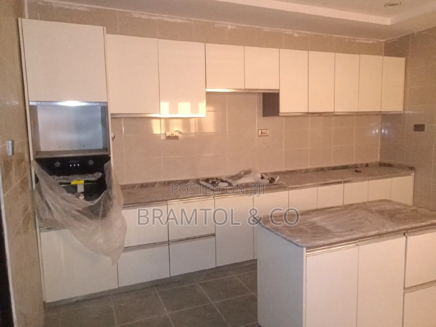 4bdrm Duplex in Idu Industrial for rent in Idu Industrial