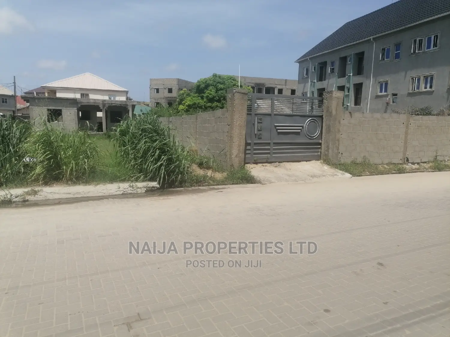 Land for Lease on Tarred Road to the Express Way at Sangotedo in Sangotedo