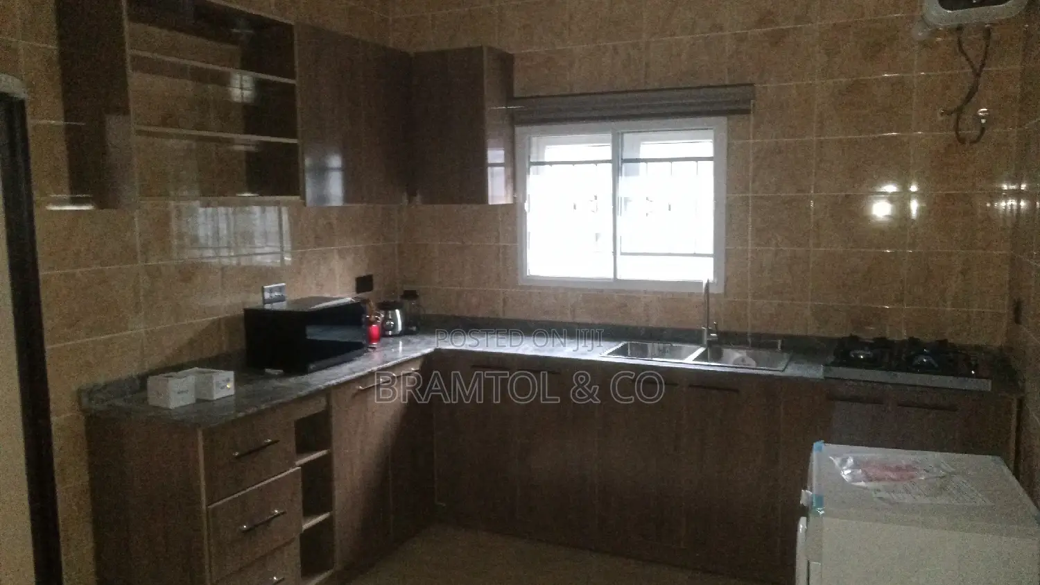 Furnished 2bdrm Block of Flats in Jahi for rent in Jahi