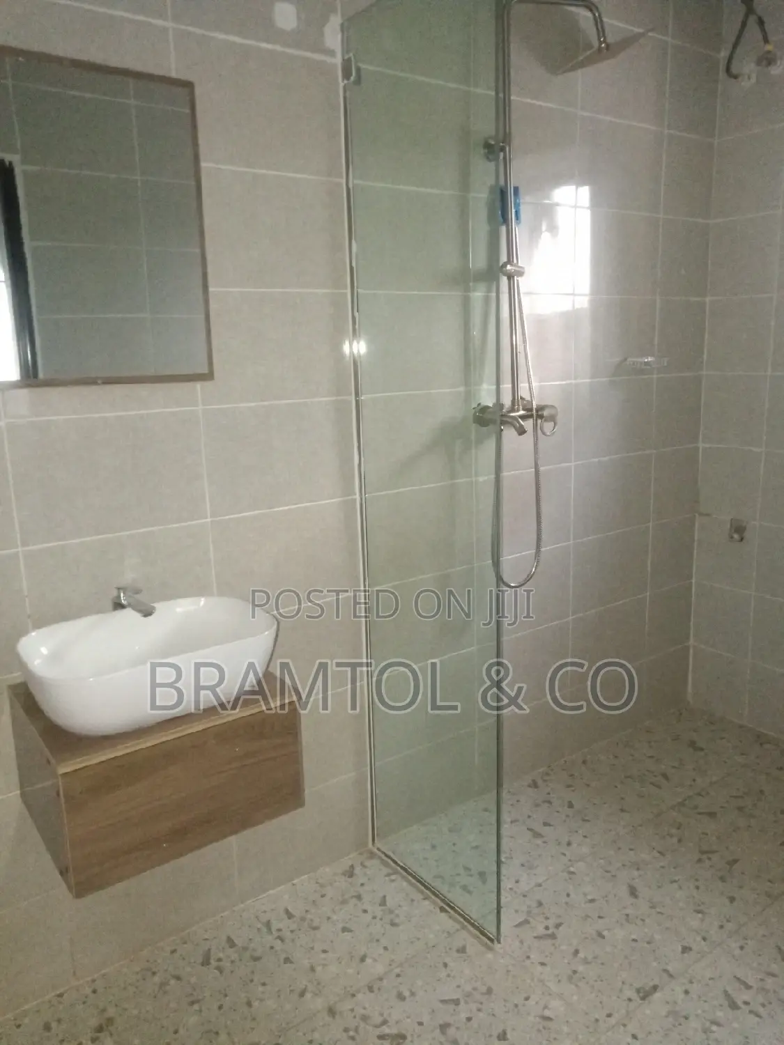 Furnished 2bdrm Block of Flats in Jahi for rent in Jahi