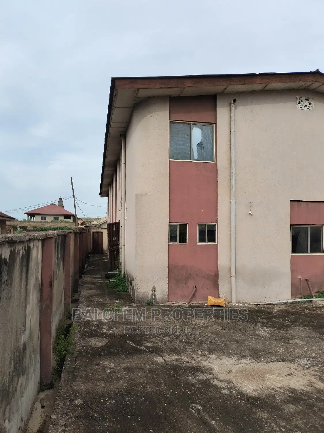 Furnished 6bdrm Block of Flats in Balofem Properties &, Abeokuta North in Abeokuta North