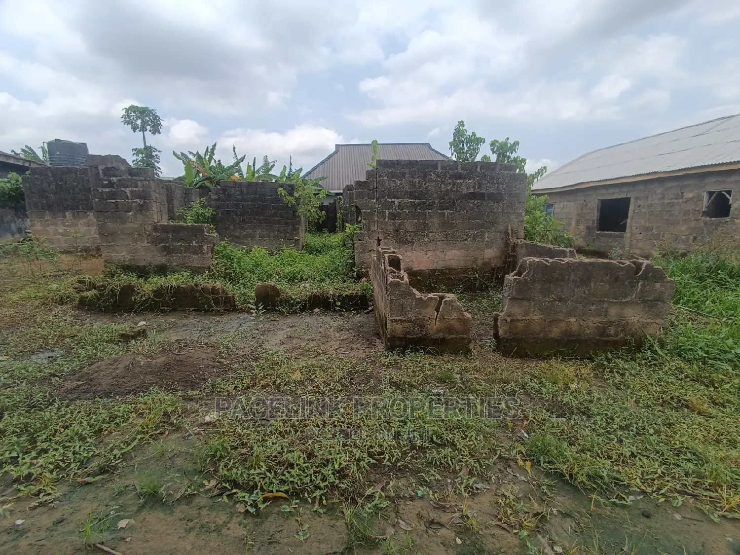 Full Plot of Land for Sale in Ipaja  in Ipaja / Ipaja