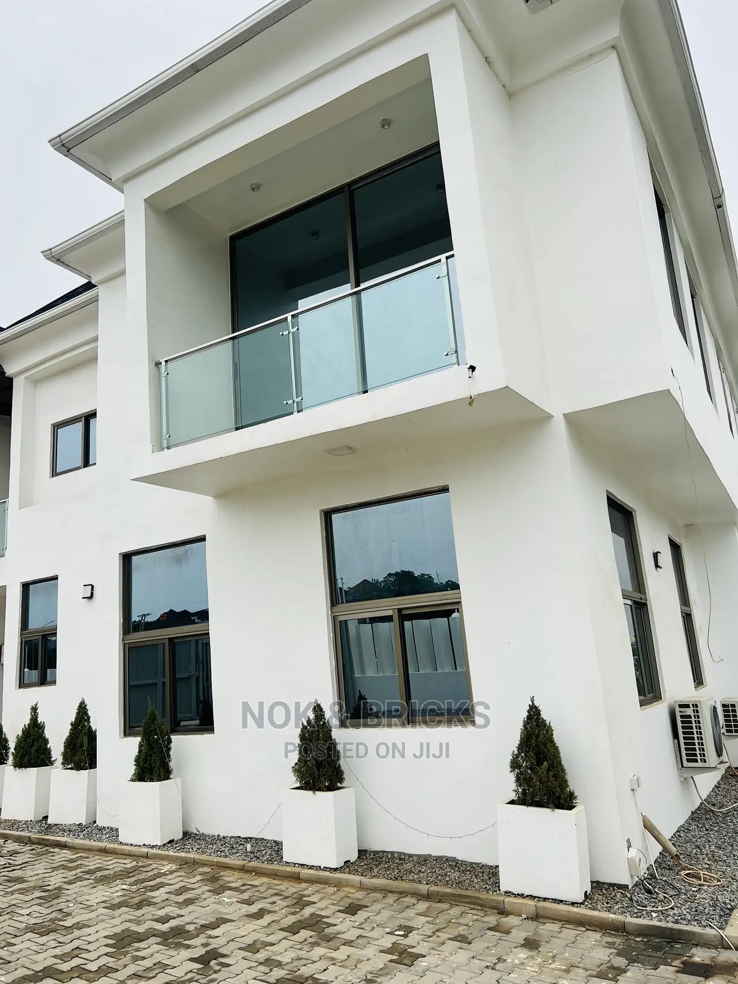 5bdrm Duplex in Asokoro for sale in Asokoro