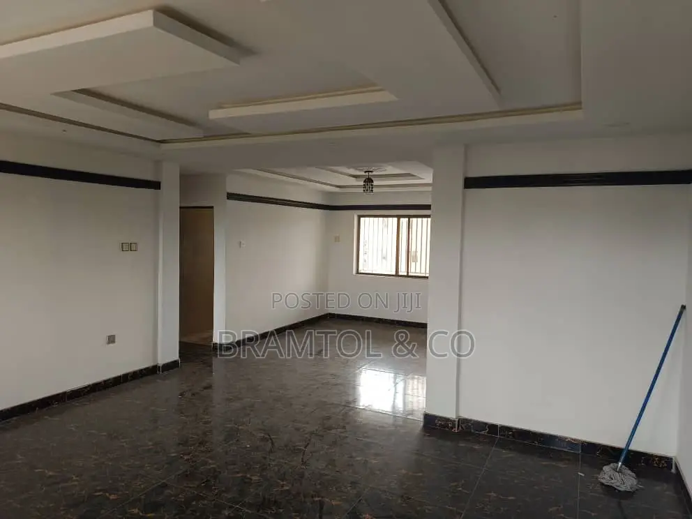 3bdrm Block of Flats in Zone 1 / Wuse for rent in Zone 1 / Wuse