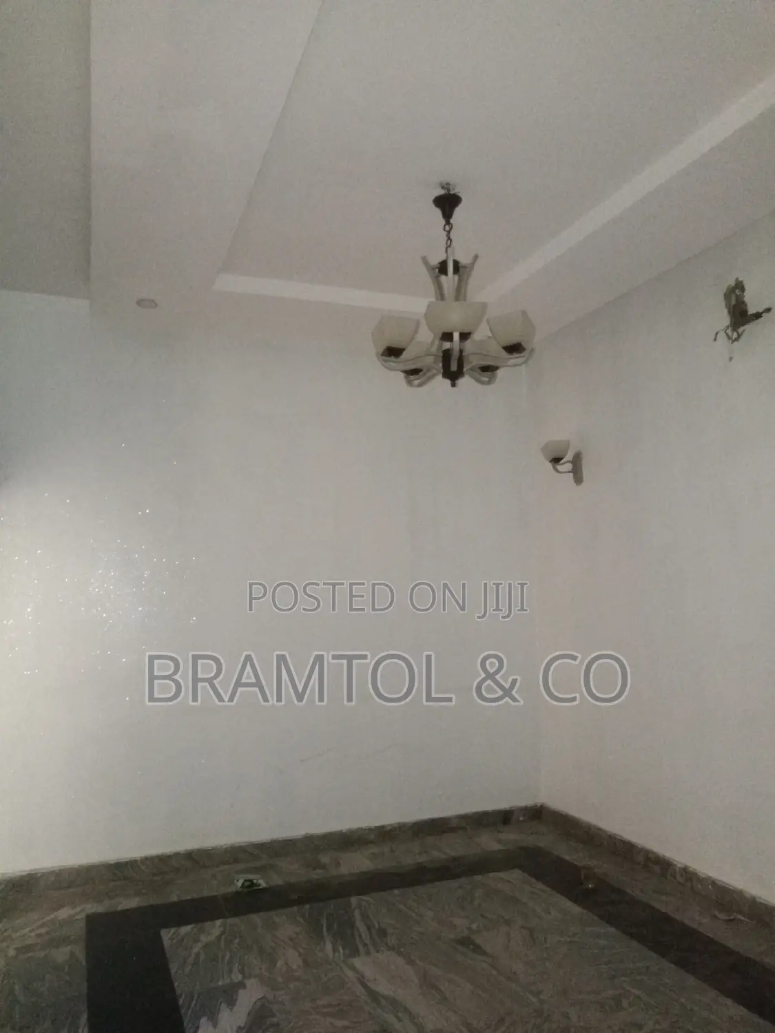 3bdrm Block of Flats in With Bq, Guzape District for rent in Guzape District