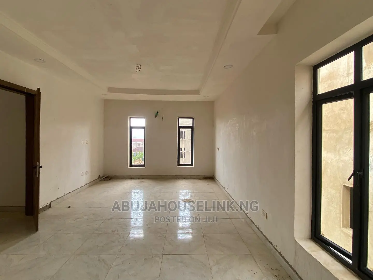 6bdrm Duplex in Katampe Extension for sale in Katampe Extension