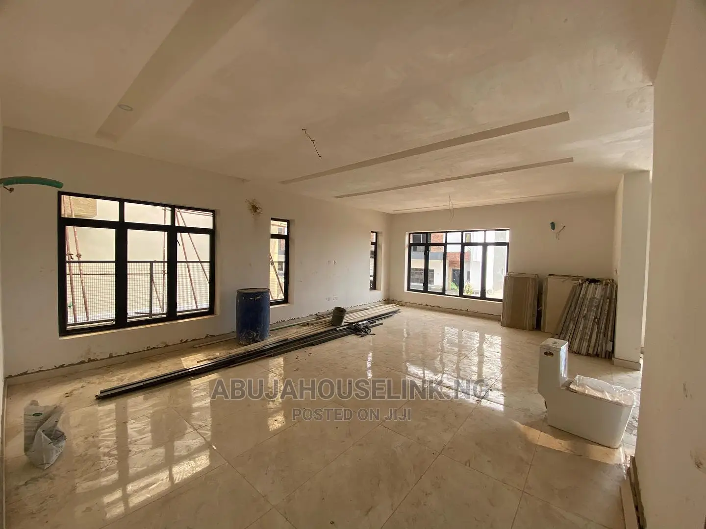 6bdrm Duplex in Katampe Extension for sale in Katampe Extension
