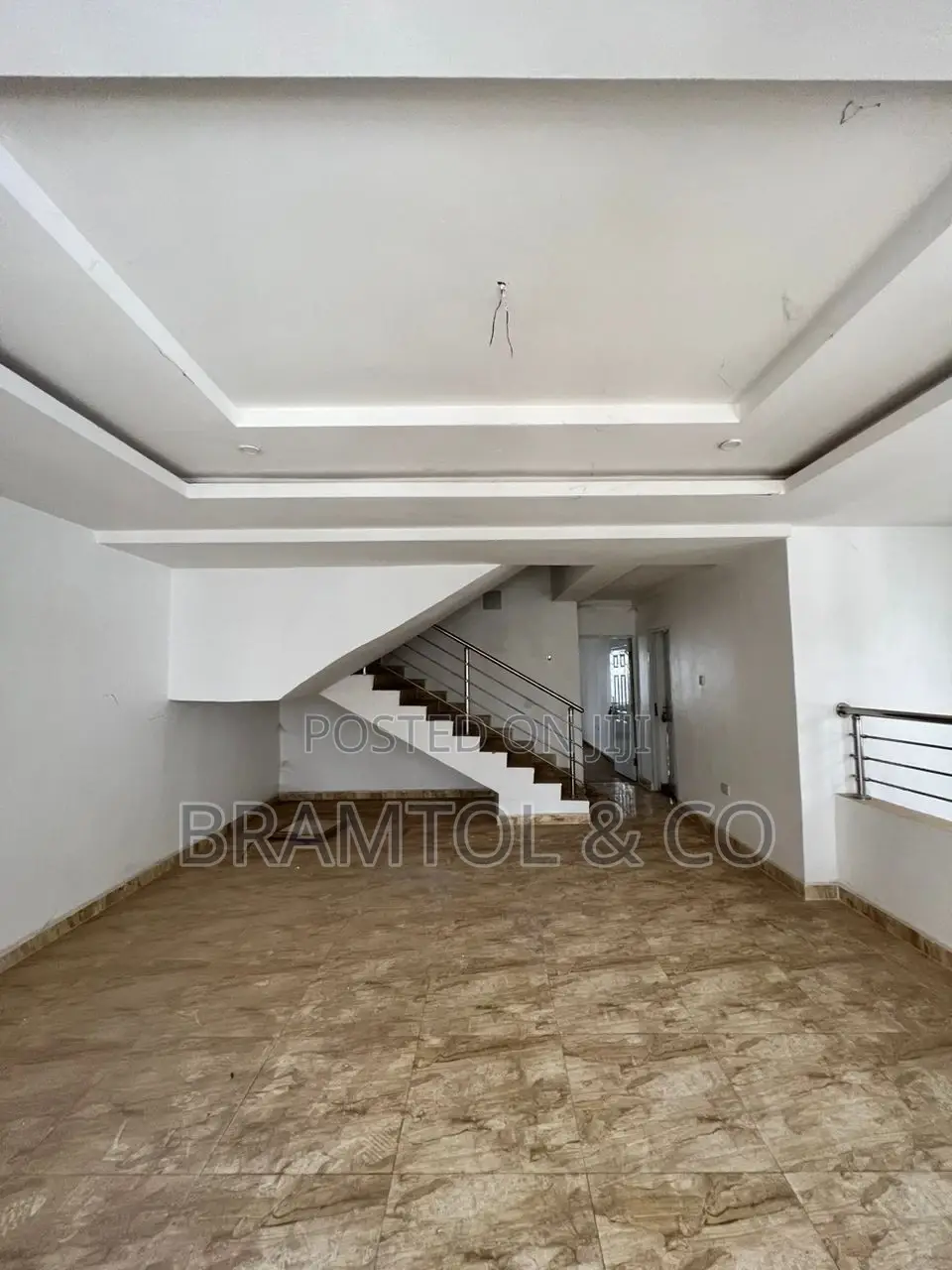 4bdrm Townhouse / Terrace in With Bq, Jabi for rent in Jabi