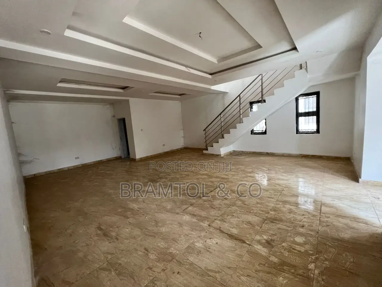 4bdrm Townhouse / Terrace in With Bq, Jabi for rent in Jabi