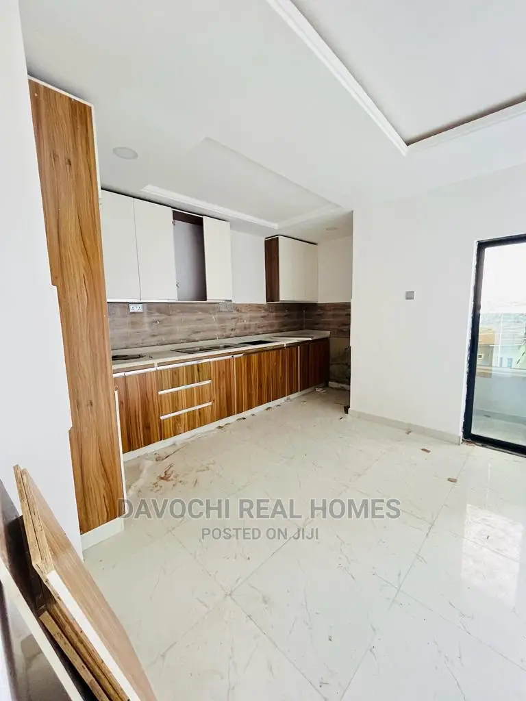 2bdrm Penthouse in Ikate, Lekki for rent in Lekki