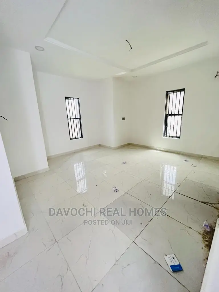 2bdrm Penthouse in Ikate, Lekki for rent in Lekki