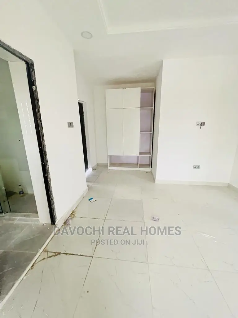 2bdrm Penthouse in Ikate, Lekki for rent in Lekki