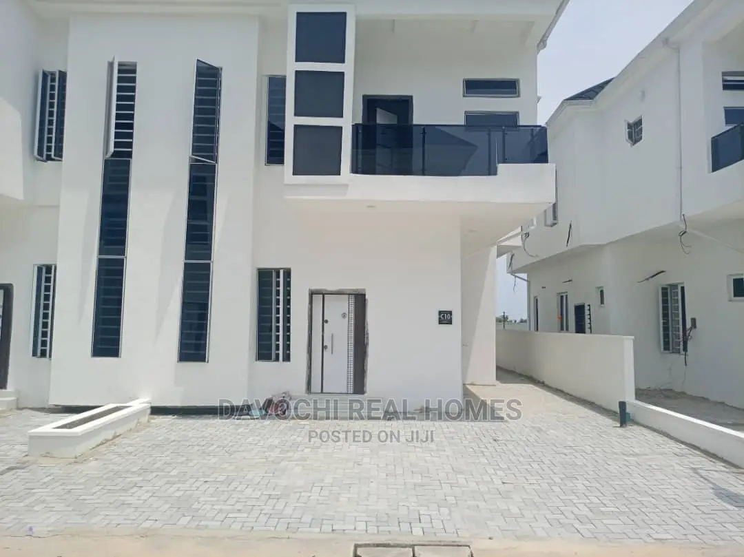 4bdrm Duplex in Orchid Road, Lekki for rent in Lekki