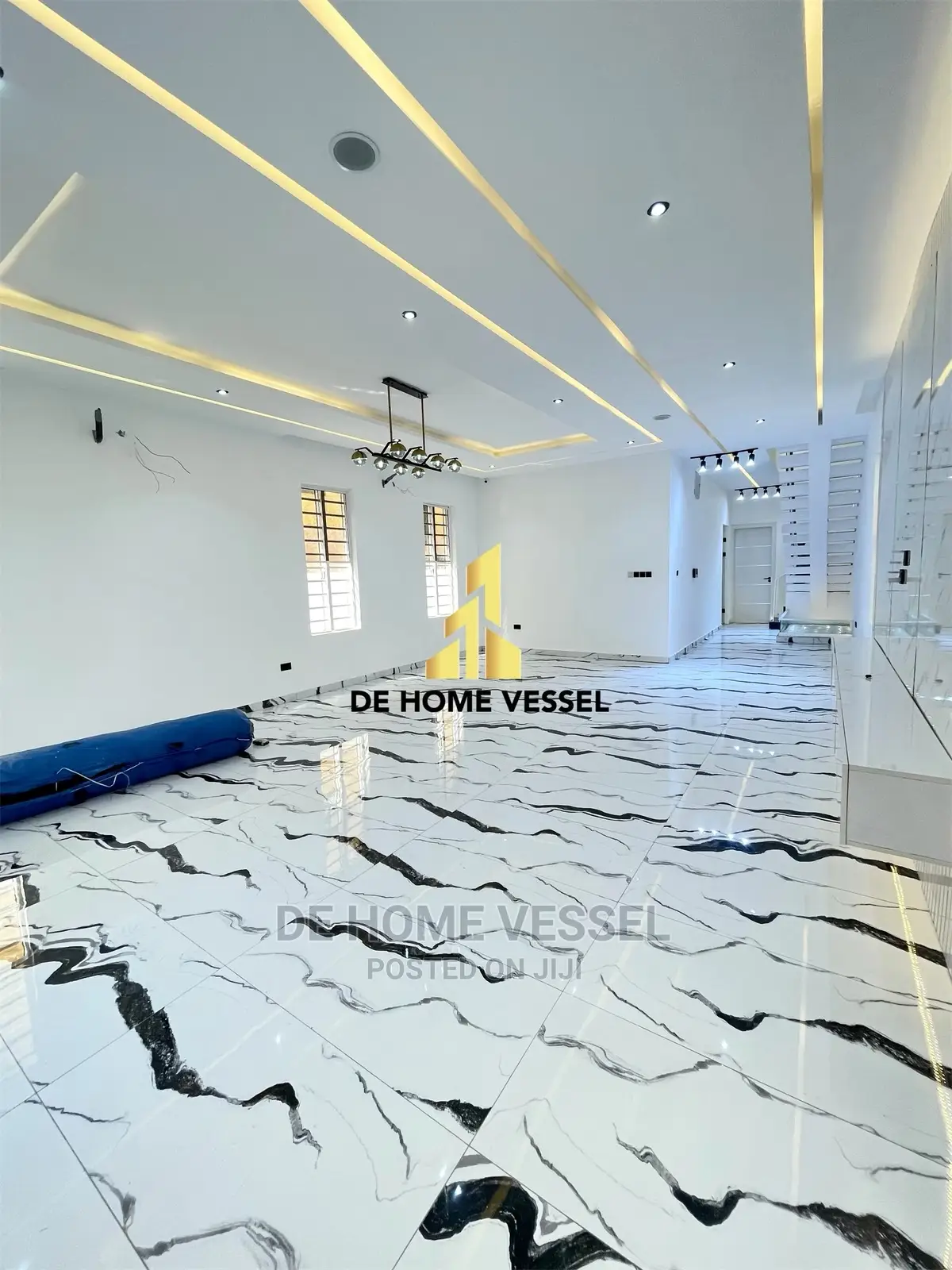 5bdrm Duplex in Ologolo for sale in Ologolo