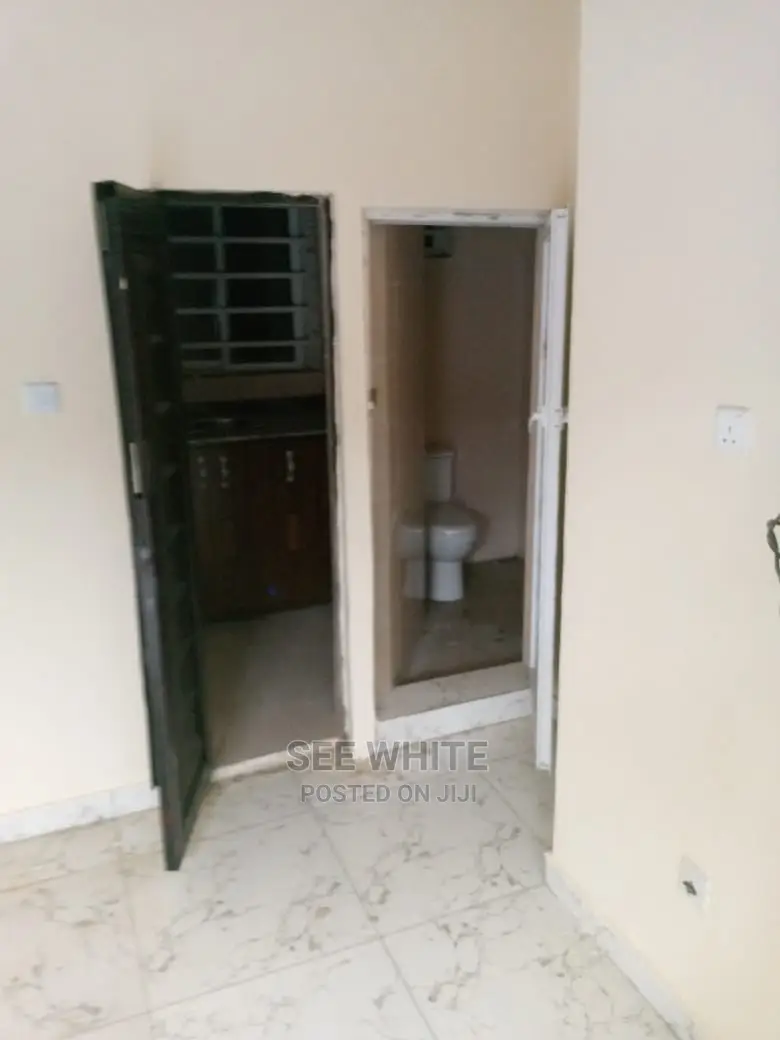 1bdrm Apartment in Satellite, Amuwo-Odofin for rent in Amuwo-Odofin