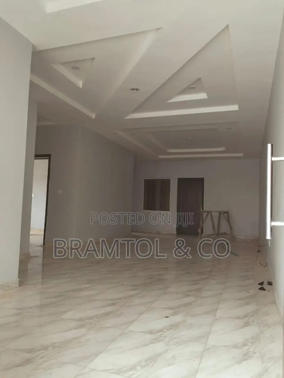 3bdrm Block of Flats in Jahi for rent in Jahi