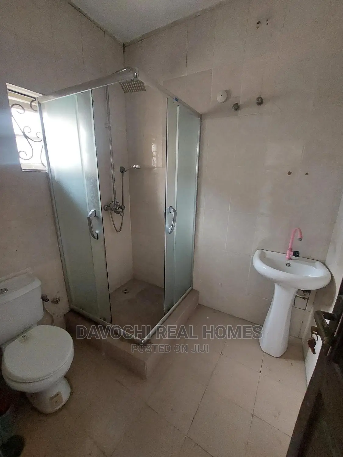 3bdrm Apartment in Thomas Estate, Lekki for rent in Lekki