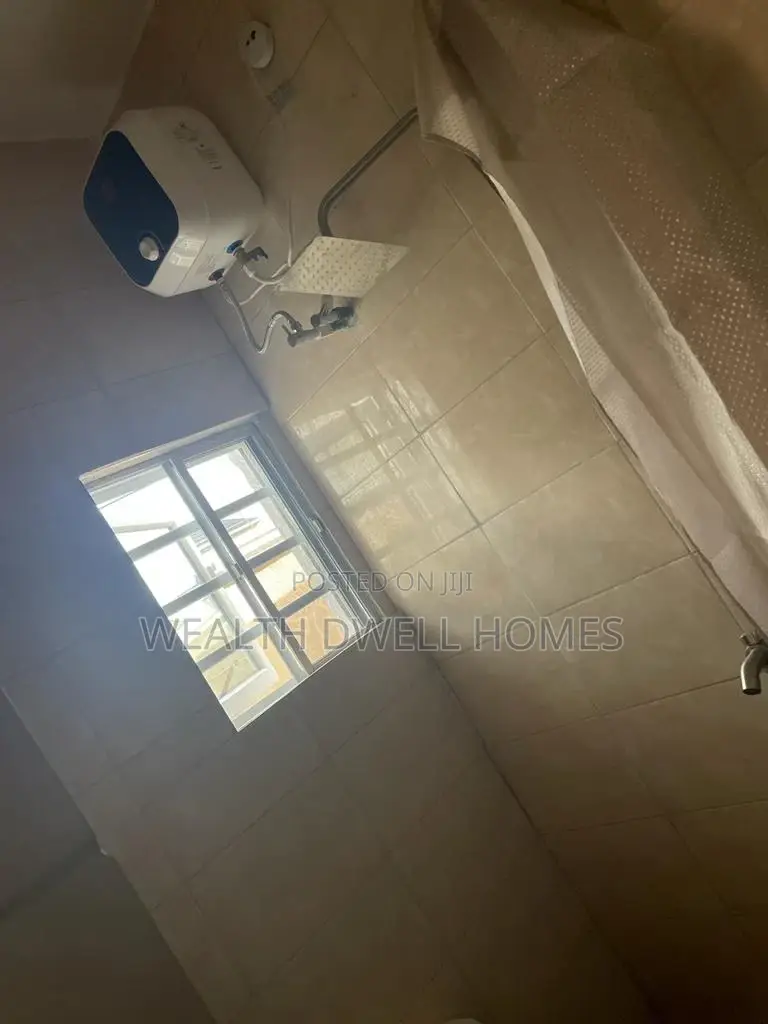 Furnished 2bdrm House in Alagbaka Extension, Akure for sale in Akure