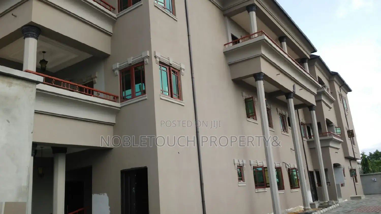 3bdrm Apartment in Ajah Lagos for sale in Ajah