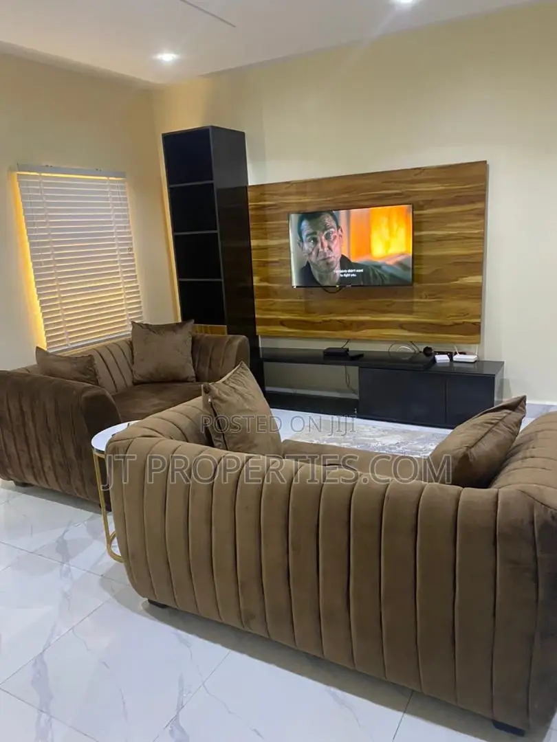 1bedroom Apartment in Garki 1