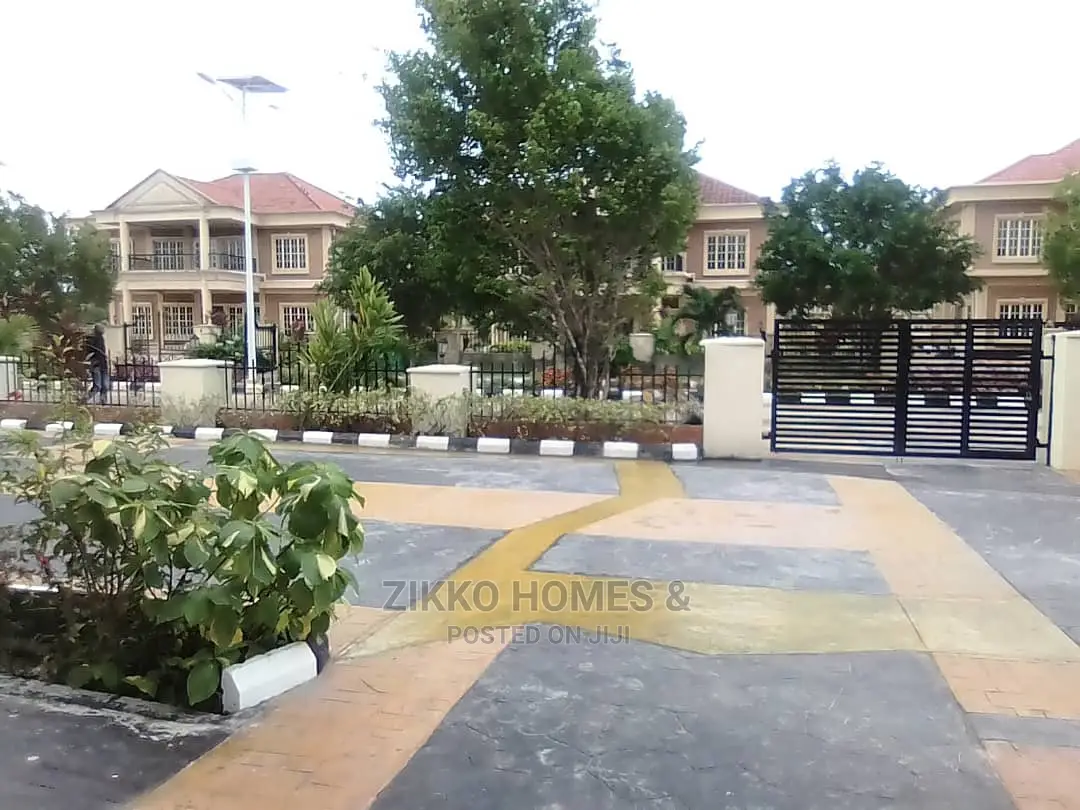 Furnished 6bdrm Duplex in Amen Estate, Eleko for sale in Eleko