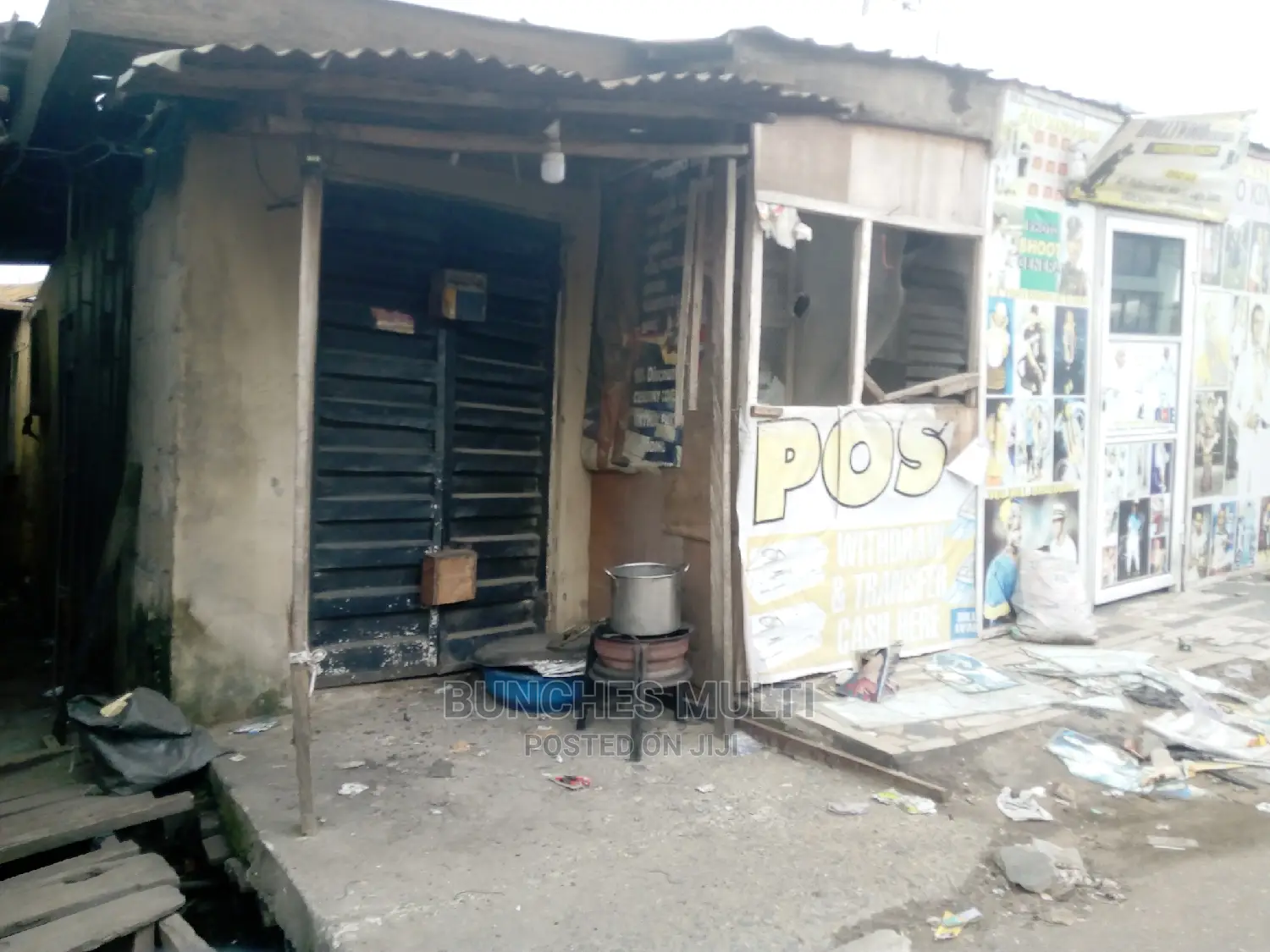 10bdrm Bungalow in Ketu-Alapere for sale in Ketu-Alapere