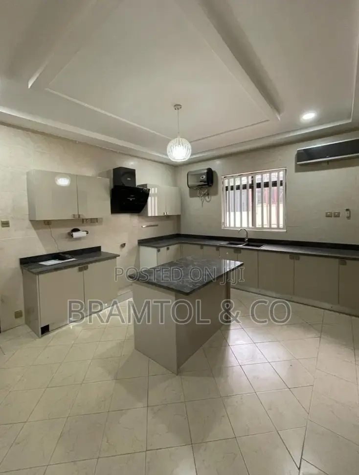 5bdrm Duplex in Maitama for rent in Maitama