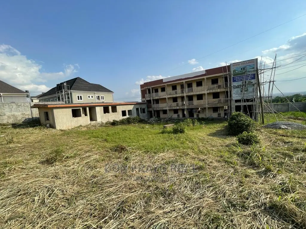 12 Units Apartment on 1241 SQM Landsize for Sale at Idishin Jericho in Jericho