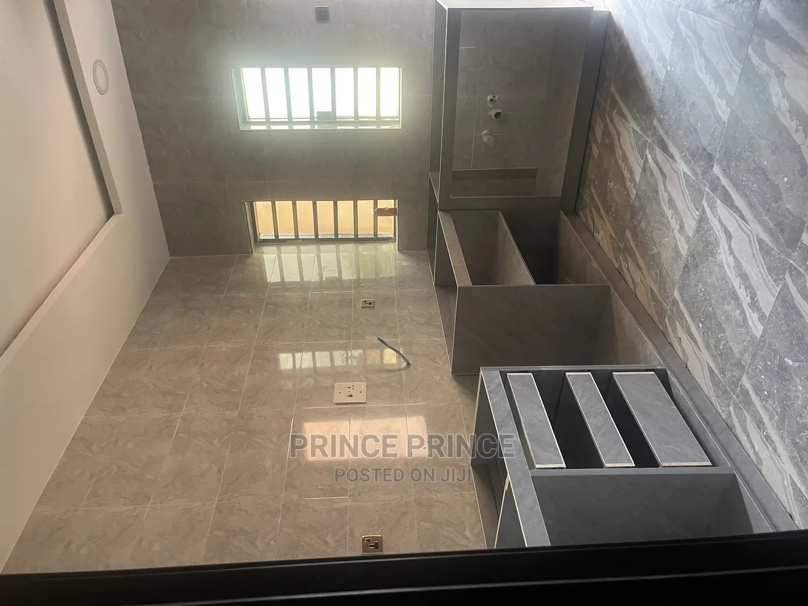 Furnished 3bdrm Block of Flats in Surulere for rent in Surulere