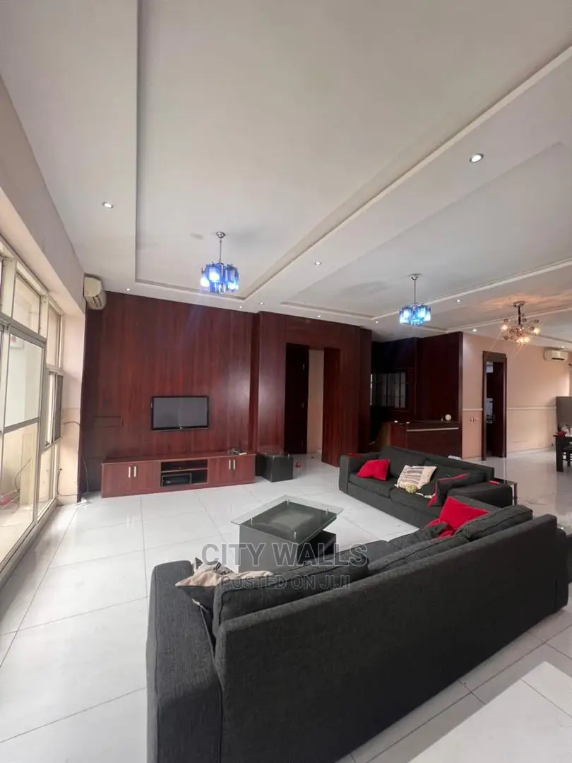 3bdrm Block of Flats in Park View, Ikoyi for rent in Ikoyi