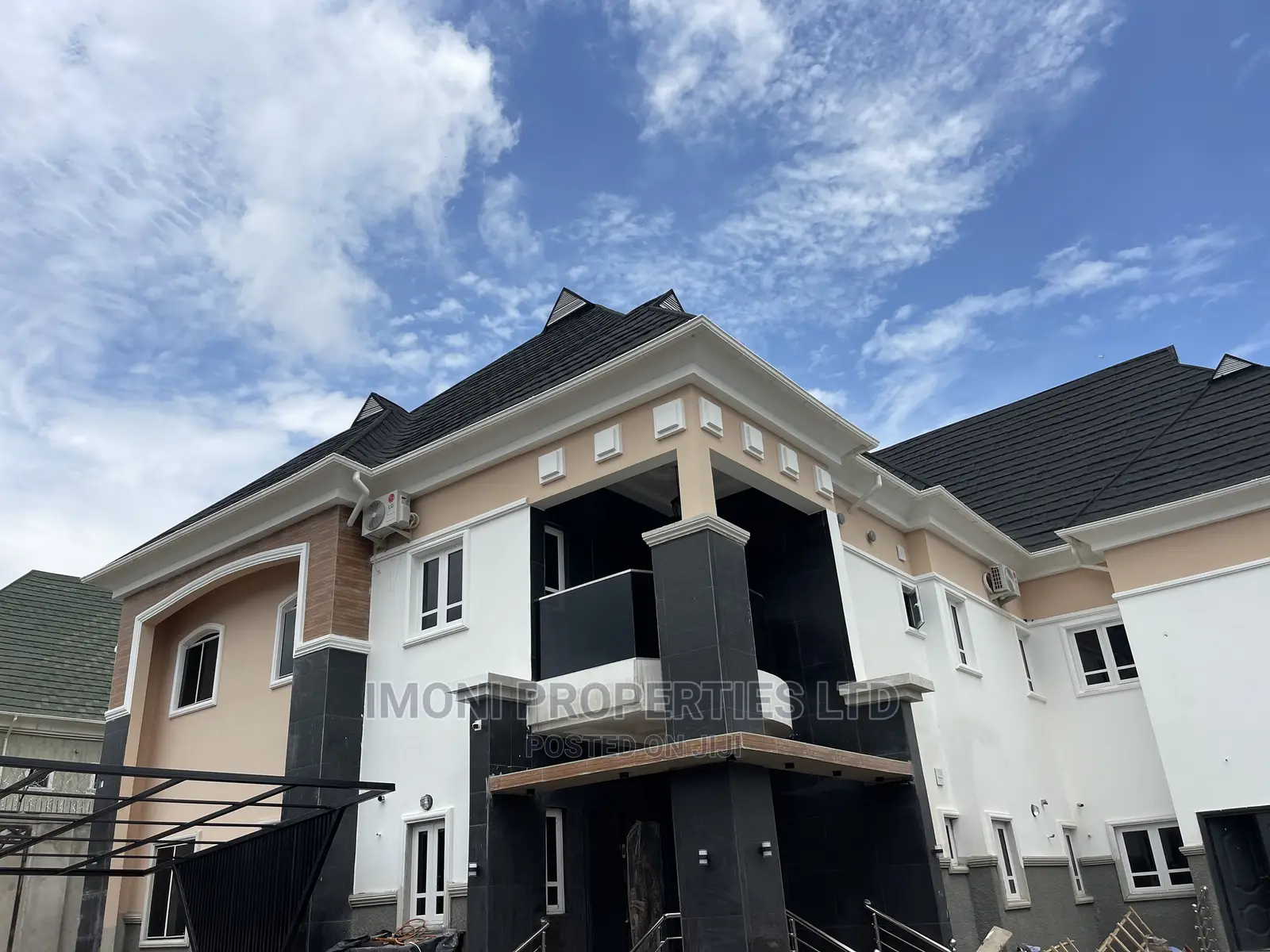 Furnished 2bdrm Block of Flats in Fo1, Kubwa for rent in Kubwa