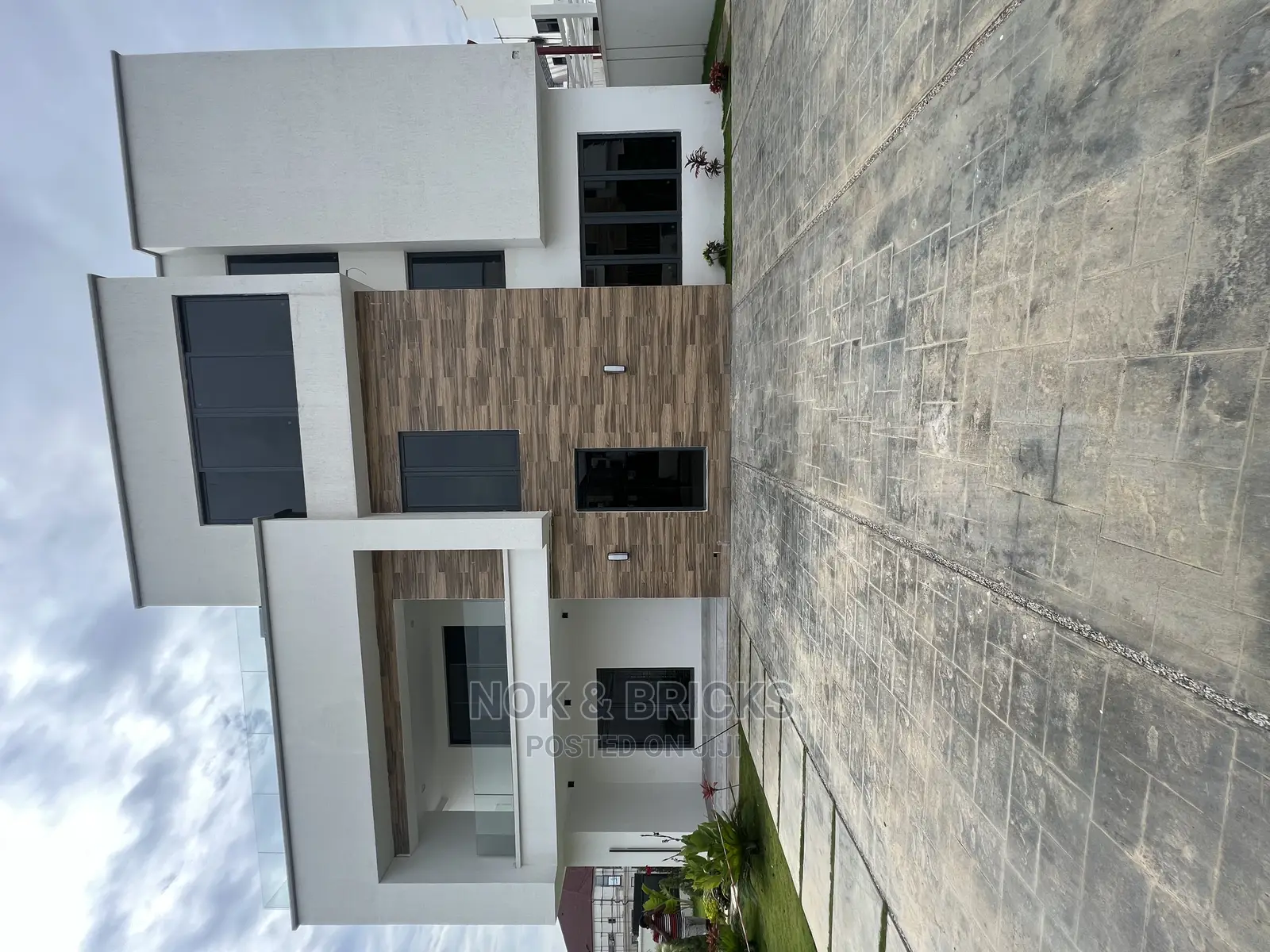 5bdrm Duplex in Katampe Extension for sale in Katampe Extension