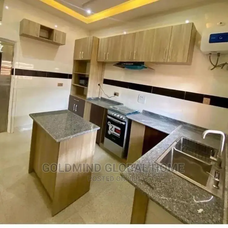 3bdrm Townhouse/Terrace in Apo Resettlement for Sale in Apo Resettlement
